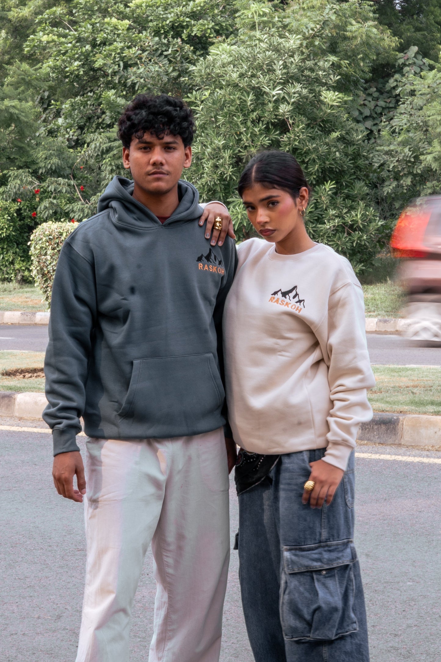 Sweatshirt
