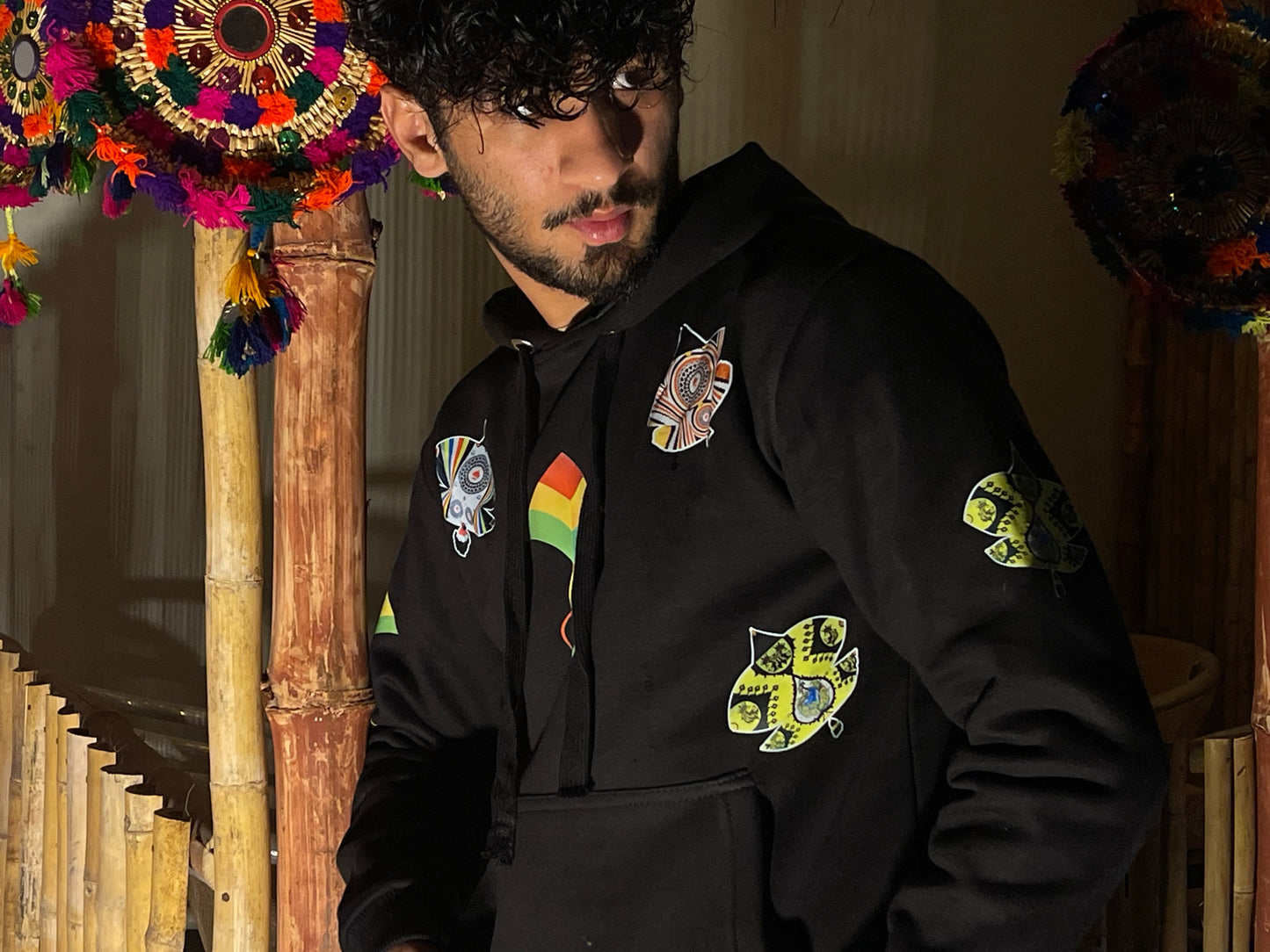 Black & White Kite Printed Hoodie – Premium Cotton Fleece | RASKOH